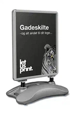 Gadeskilt med fjeder/vandbase - Grå - B2 (br. 50 x h. 70 cm.)